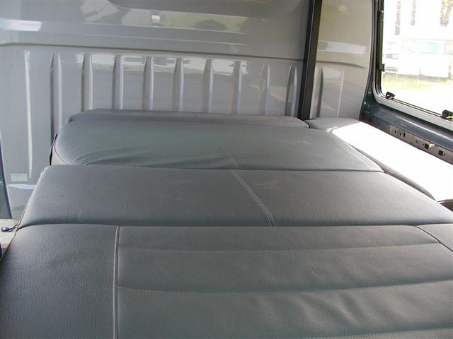 Obytná vestavba vozu Ford Transit Jumbo model 2000