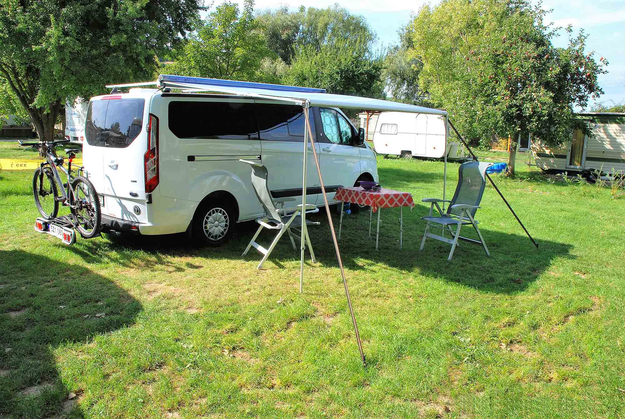 Obytná vestavba vozu Ford Transit Custom