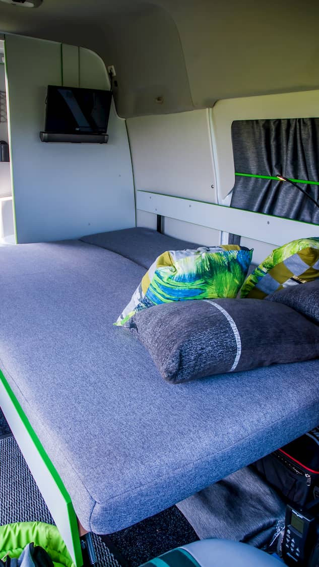 Obytná vestavba vozu Ford Transit Custom se zvýšenou střechou #6