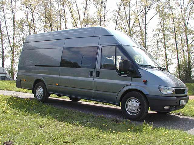 Obytná vestavba vozu Ford Transit Jumbo model 2000